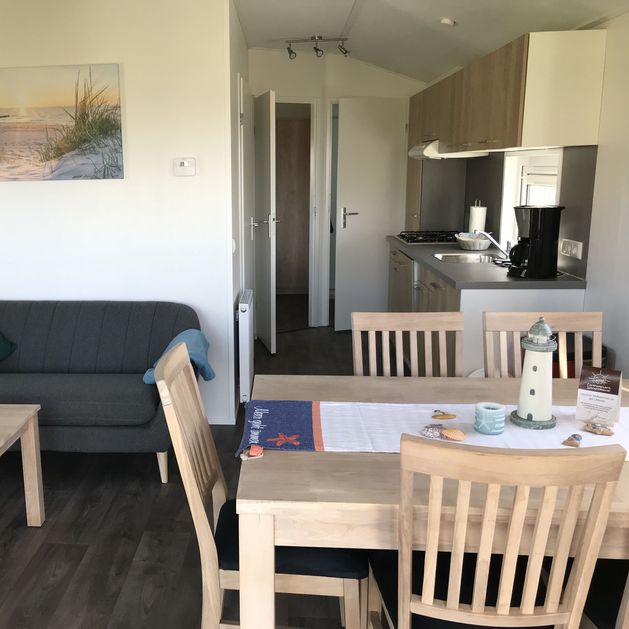 Essbereich Ostseechalet Strandmuschel